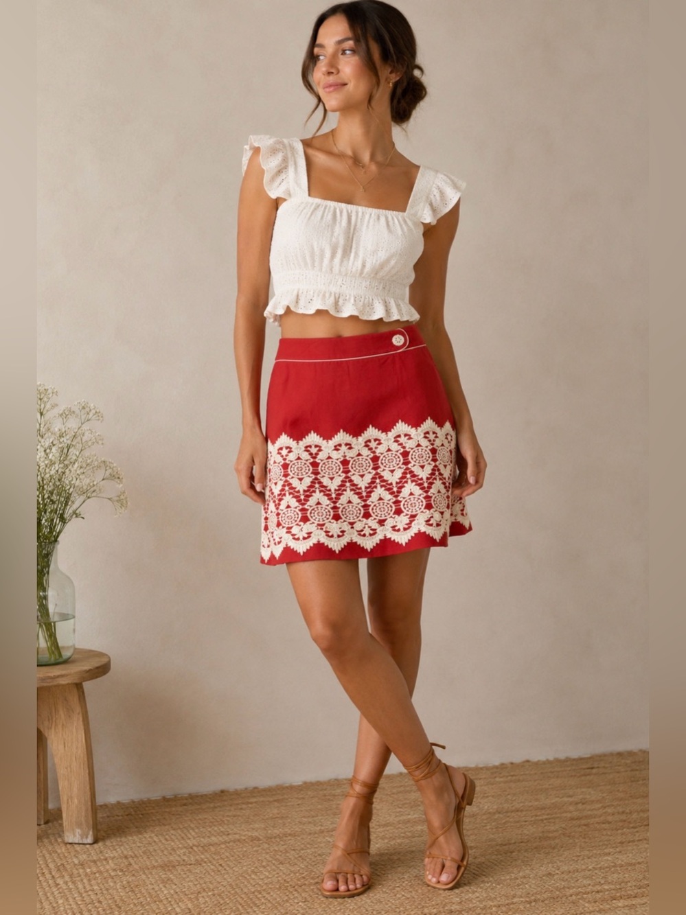 Floreat by Anthropologie Red / Coral Orange Lace-Overlay A-Line Skirt, Size 0